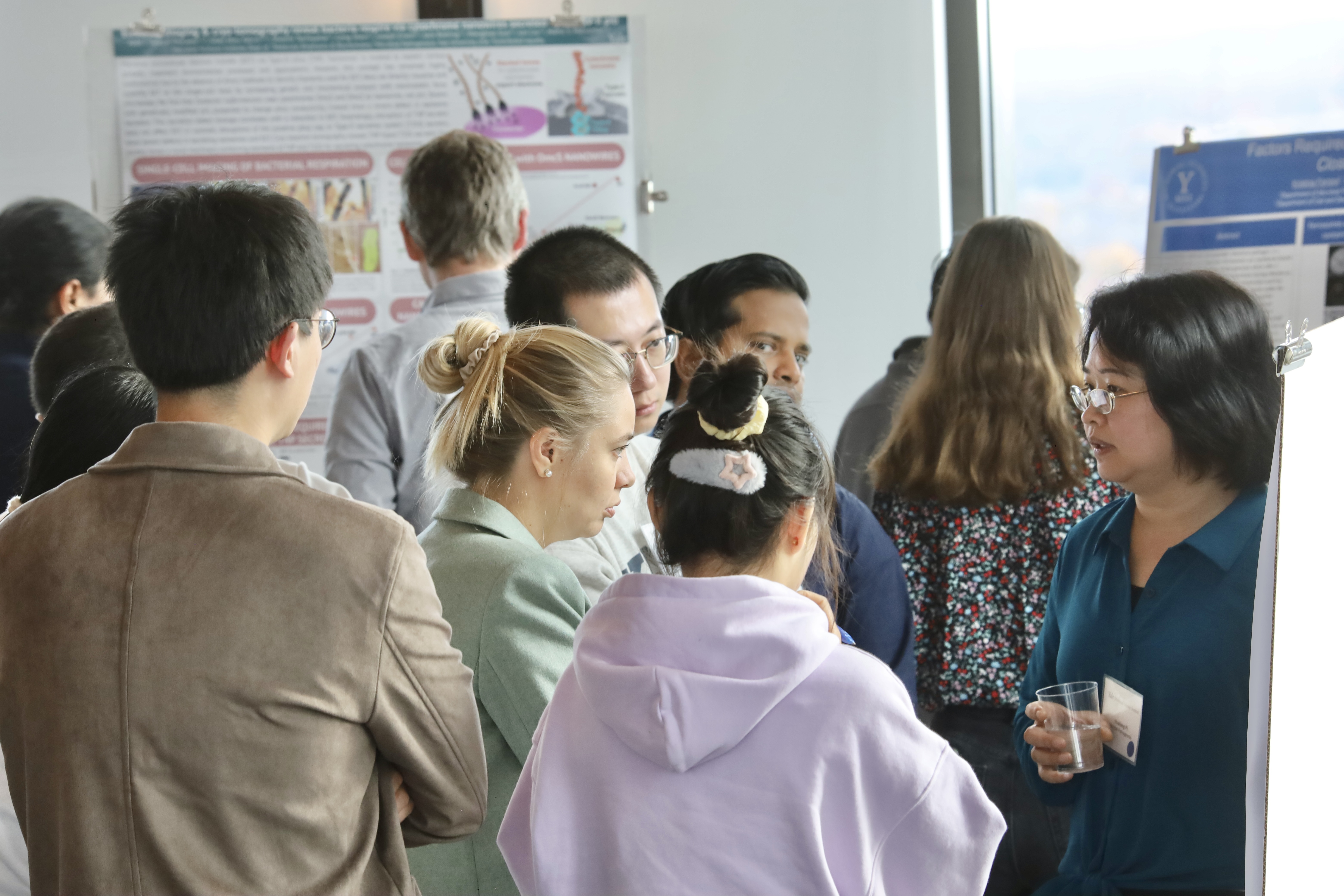 Poster session participants 