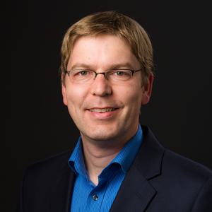 Joerg Bewersdorf Headshot